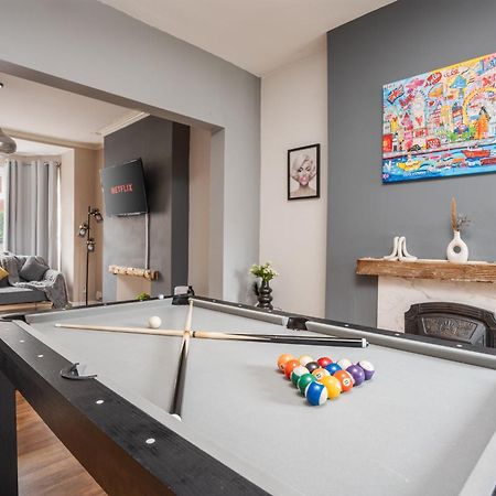 Modern & Spacious - Pool Table - Free Parking - Sleeps 10 Manchester Exterior photo