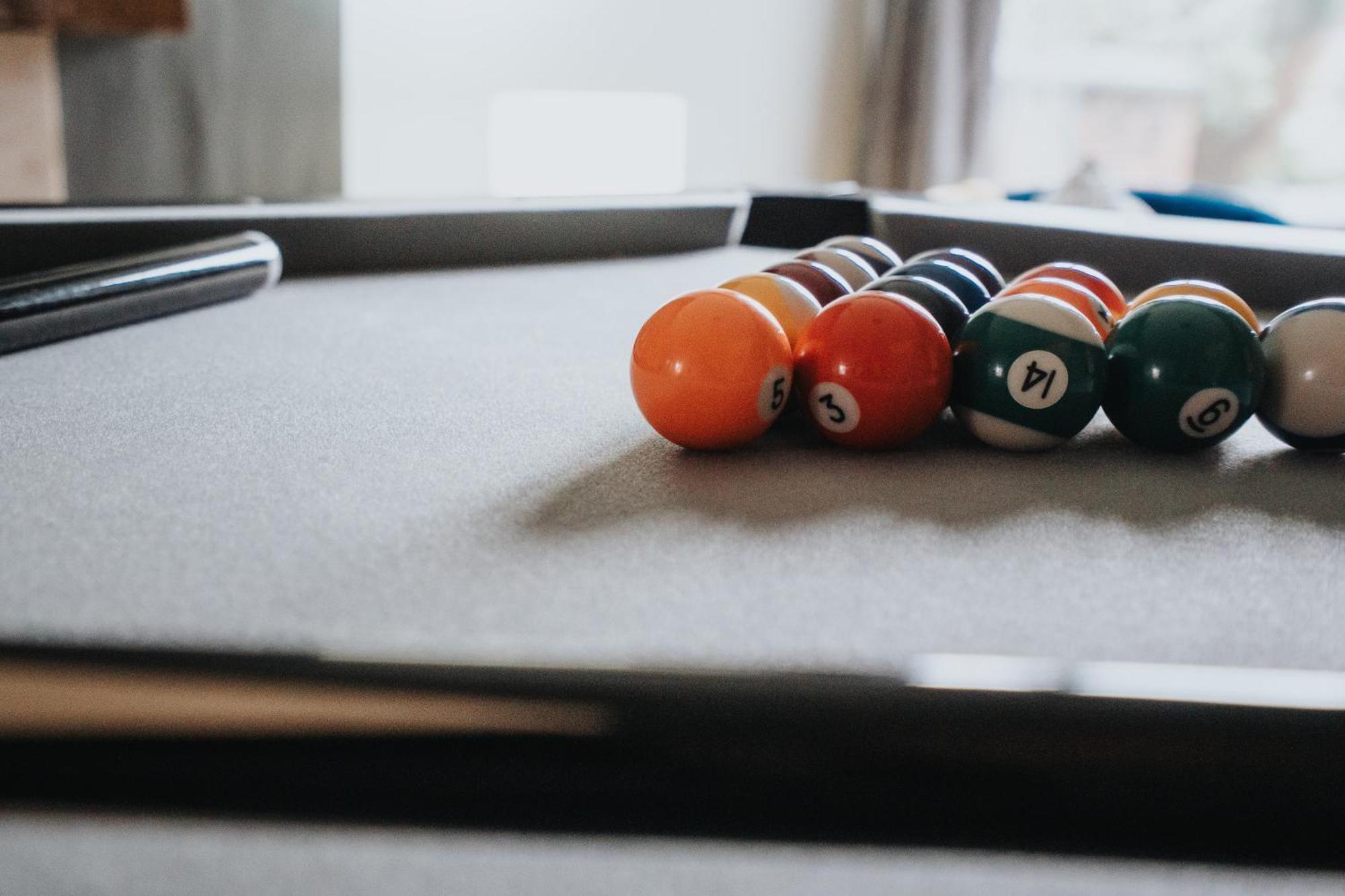 Modern & Spacious - Pool Table - Free Parking - Sleeps 10 Manchester Exterior photo